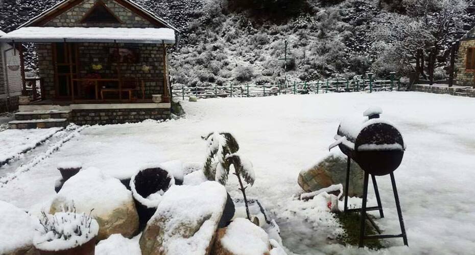 White Stone Cottages, Kullu 2